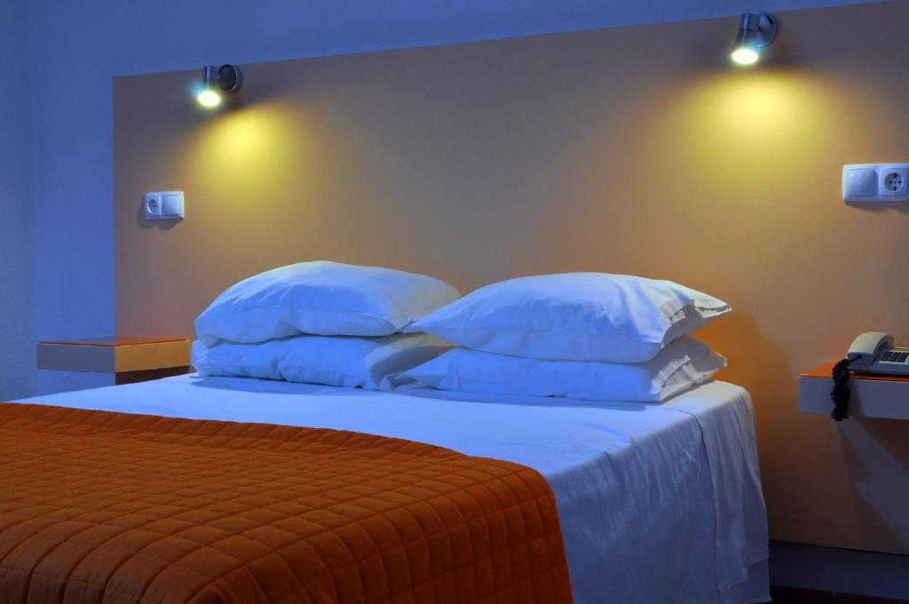 Hotel Brasa Елваш Номер фото