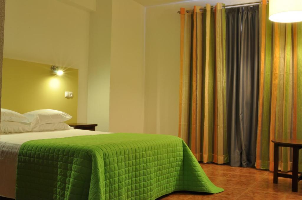 Hotel Brasa Елваш Екстер'єр фото